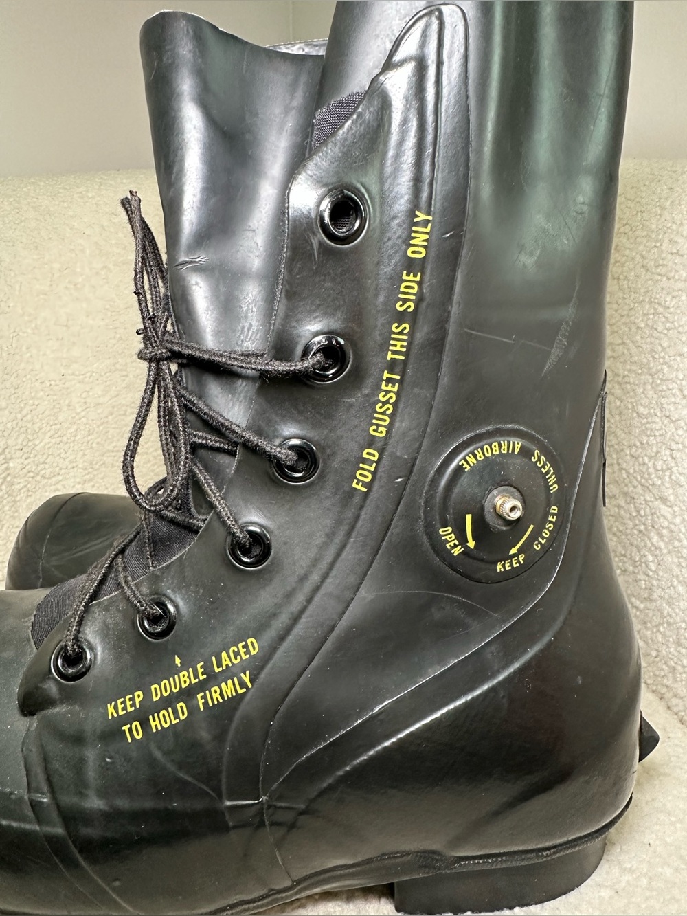 Vintage 1982 Bata U.S. Military Arctic Overboots Black Rubber Cold weather boots - Picture 6 of 15